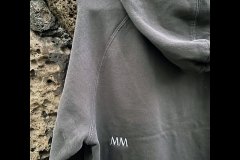 motiv8-logo-hoodie-charcoal-06